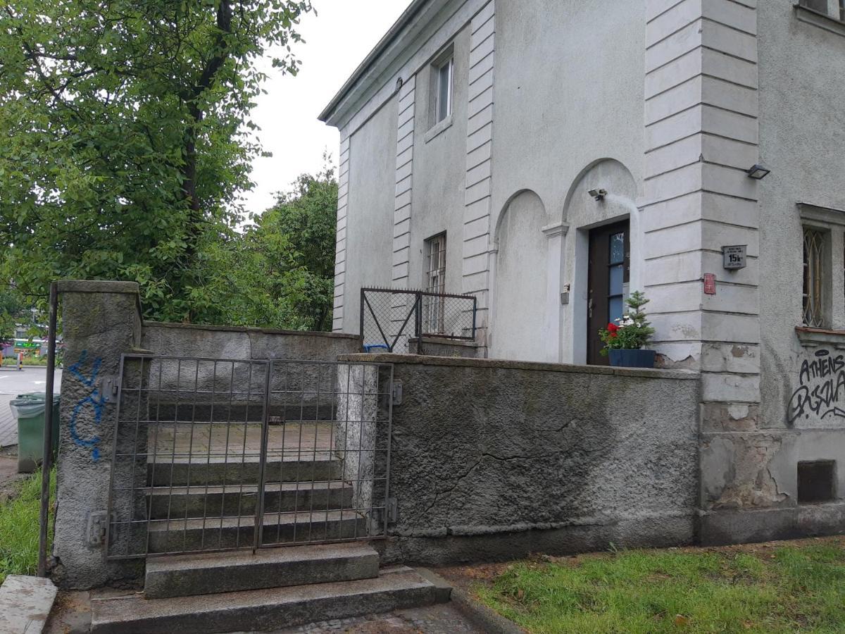 Noclegi Przy Dworcu Pkp Breslávia Exterior foto