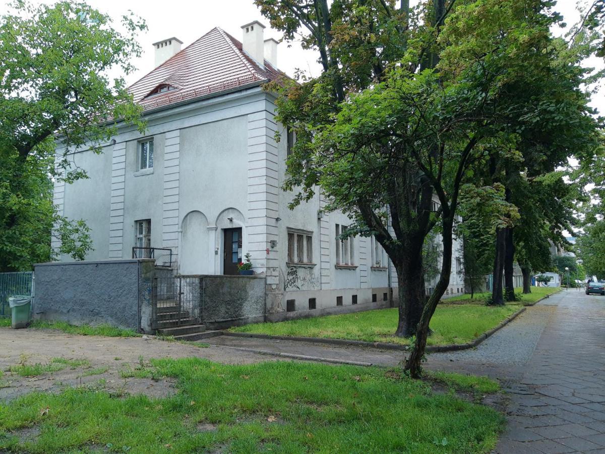 Noclegi Przy Dworcu Pkp Breslávia Exterior foto